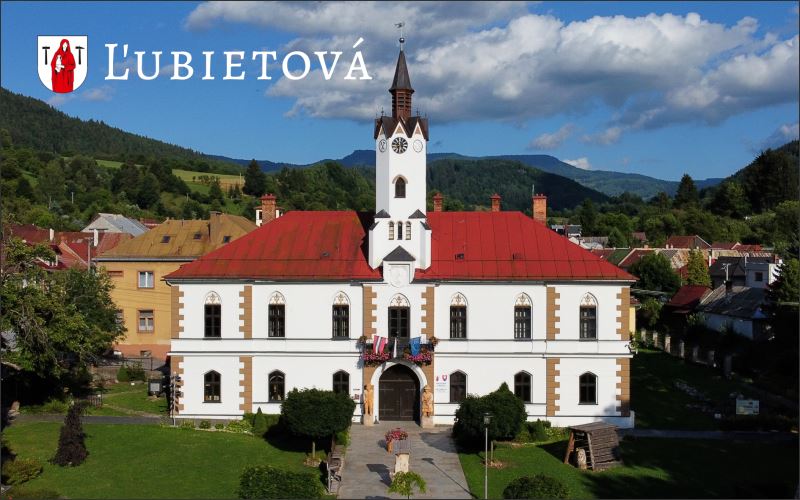 Živicová magnetka - Ľubietová - námestie I. - obrazek 2