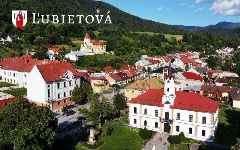 Ľubietová - rynek miejski II. – Magnes żywiczny - obrazek 2