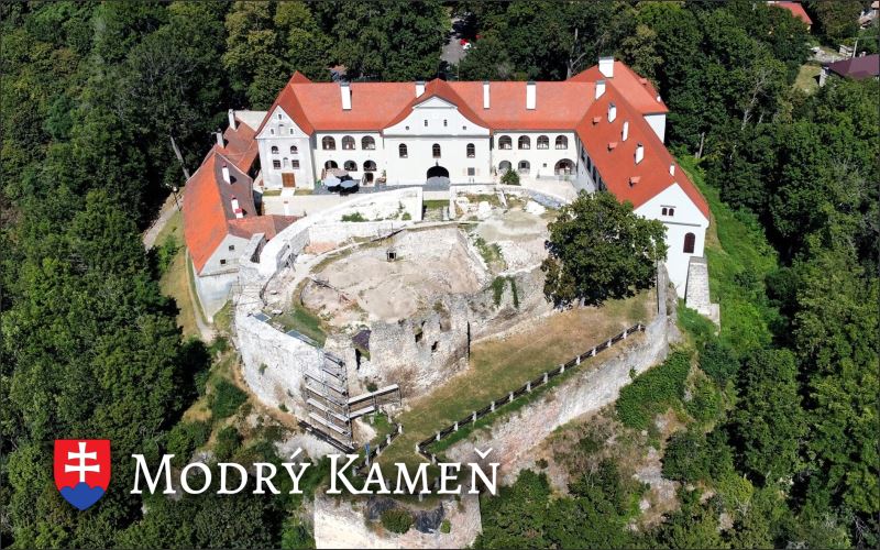 Živicová magnetka - Hrad Modrý Kameň II. - obrazek 2