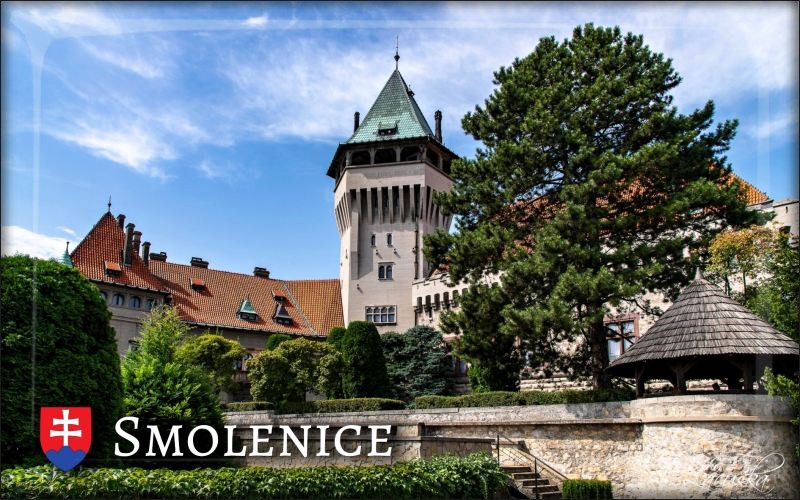 Zamek w Smolenicach V. – Magnes żywiczny